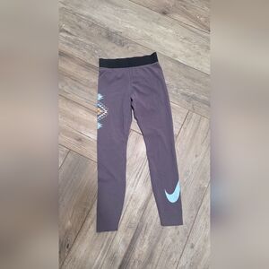 Nike Women's N7 Active Wear Leggings - Gray with Light Blue Tribal Accents